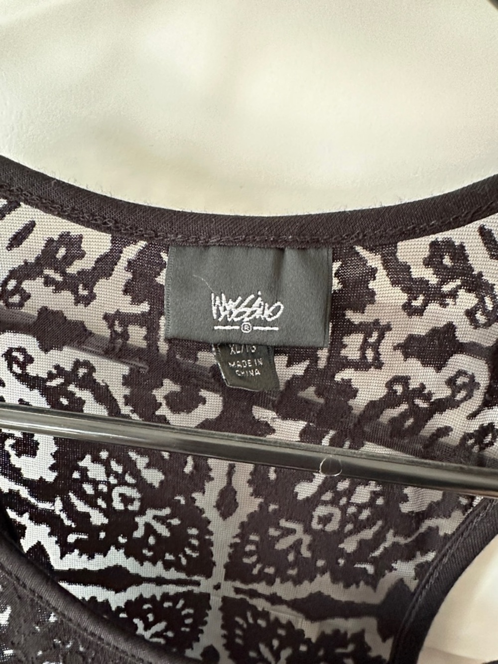 Mossimo Supply Co. Black Lace Panel Tank Top - Picture 2 of 3